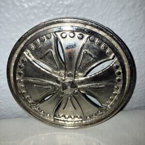 Silver Star Original Spinner Belt Buckle Car Truck Rim Tire Spinning Motion Used